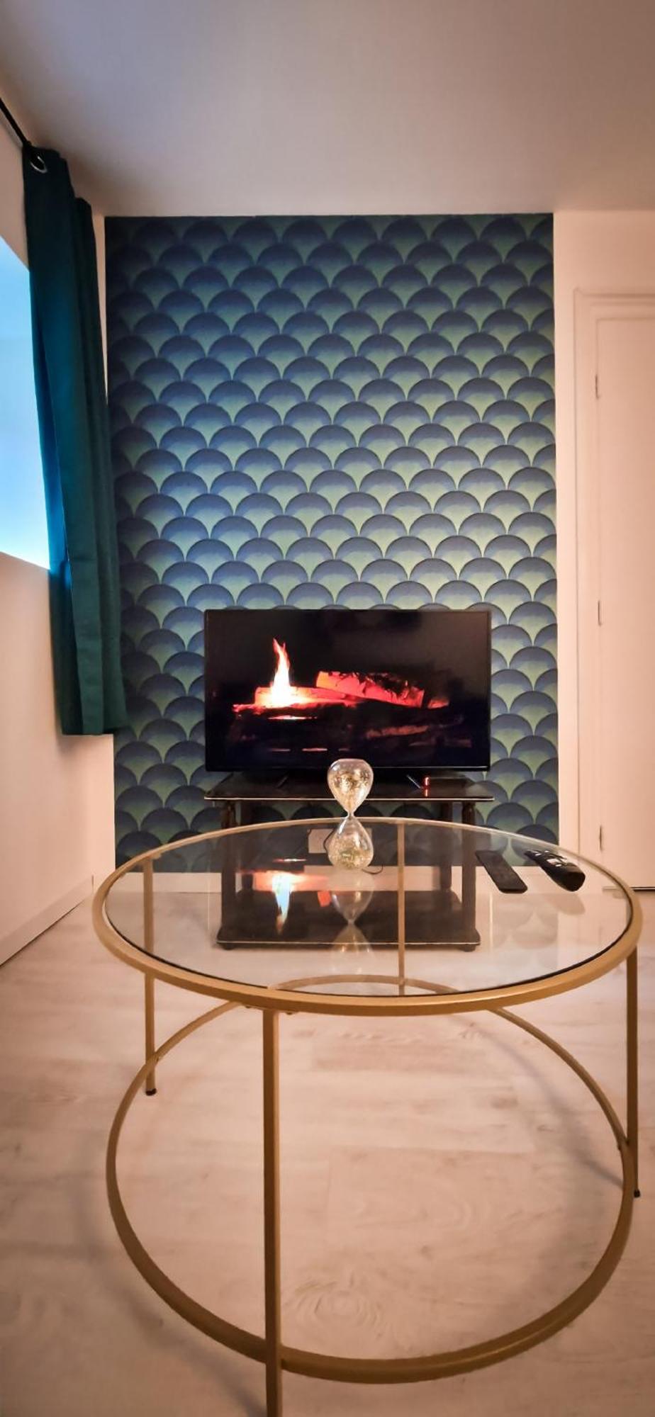 L'Art Deco 3 Etoiles Wifi, Netflix, Disney, Coeur De Bastide Villefranche-de-Rouergue Extérieur photo